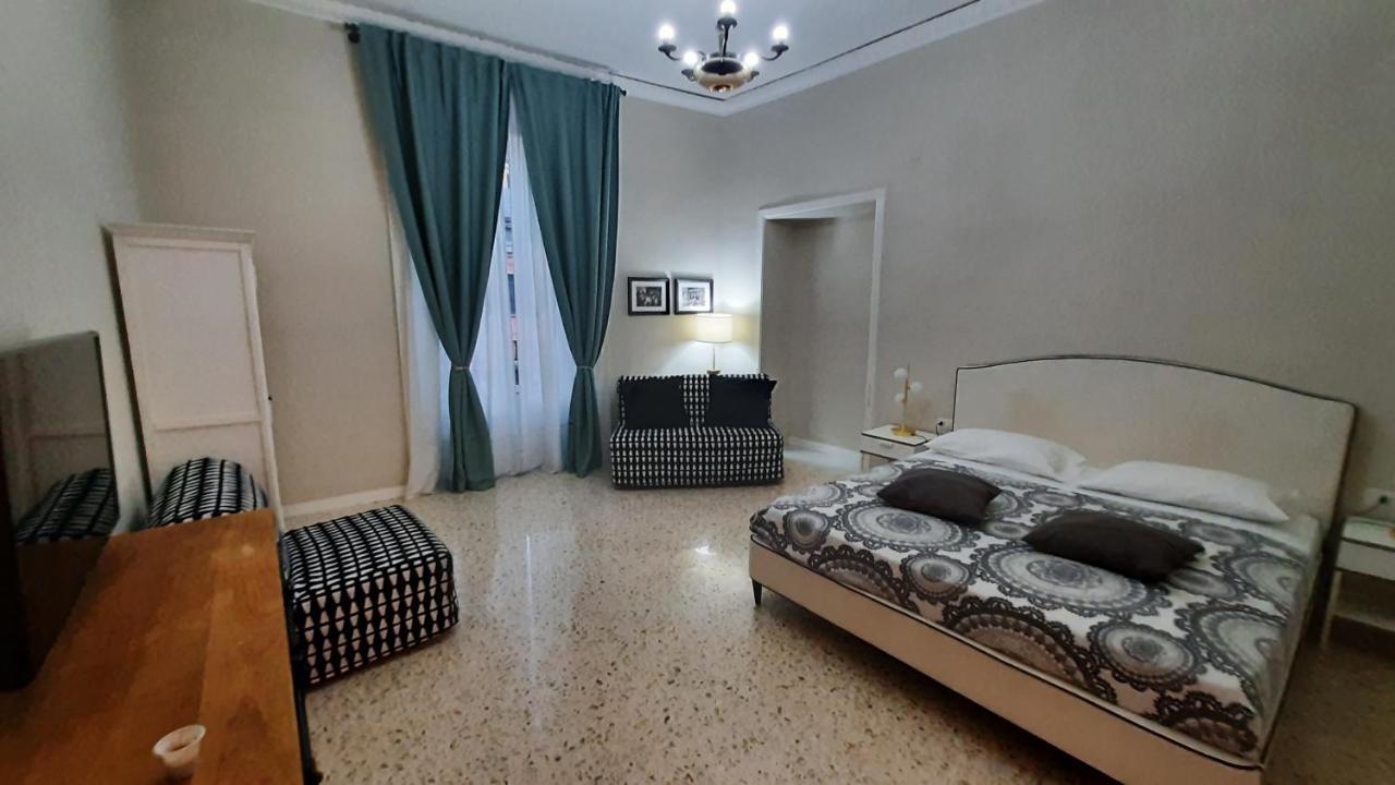 Apartamento Palazzetto Di Neubourg Nápoles Exterior foto