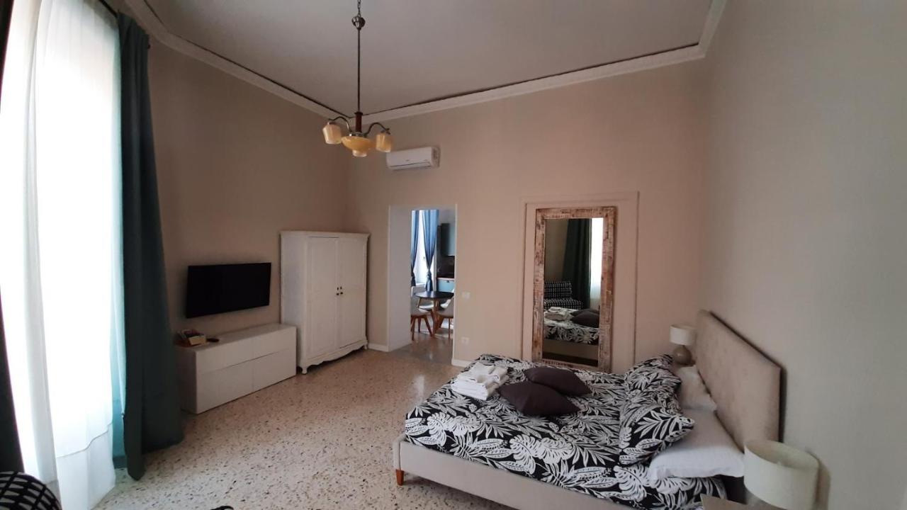 Apartamento Palazzetto Di Neubourg Nápoles Exterior foto