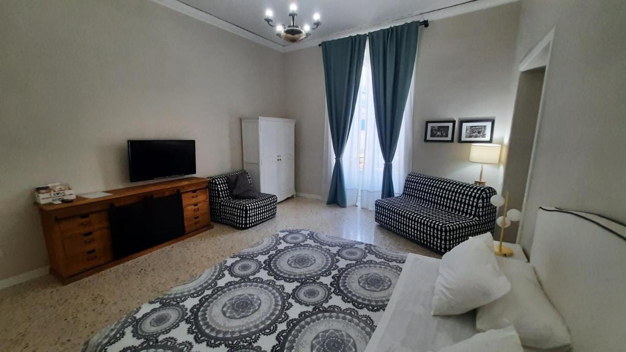 Apartamento Palazzetto Di Neubourg Nápoles Exterior foto